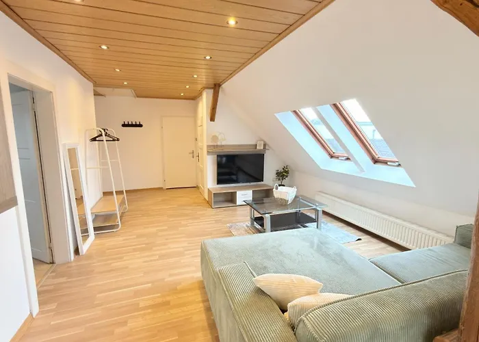 Grosszuegige - 1 Minute Zum Pferdezentrum Daire